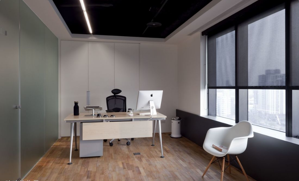 掌握小型辦公室室內(nèi)裝修設(shè)計(jì)技巧，房間瞬間高大上！