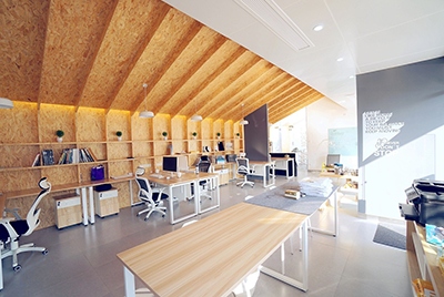 現(xiàn)代風格辦公室裝修設計，營造專業(yè)氛圍