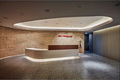 辦公室前臺(tái)接待裝修設(shè)計(jì)公司如何考慮？三點(diǎn)讓你選到合適的設(shè)計(jì)公司！