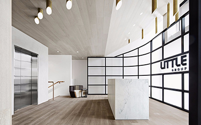 100平米辦公室裝修設(shè)計(jì)圖片——想要格調(diào)高離不開裝飾畫